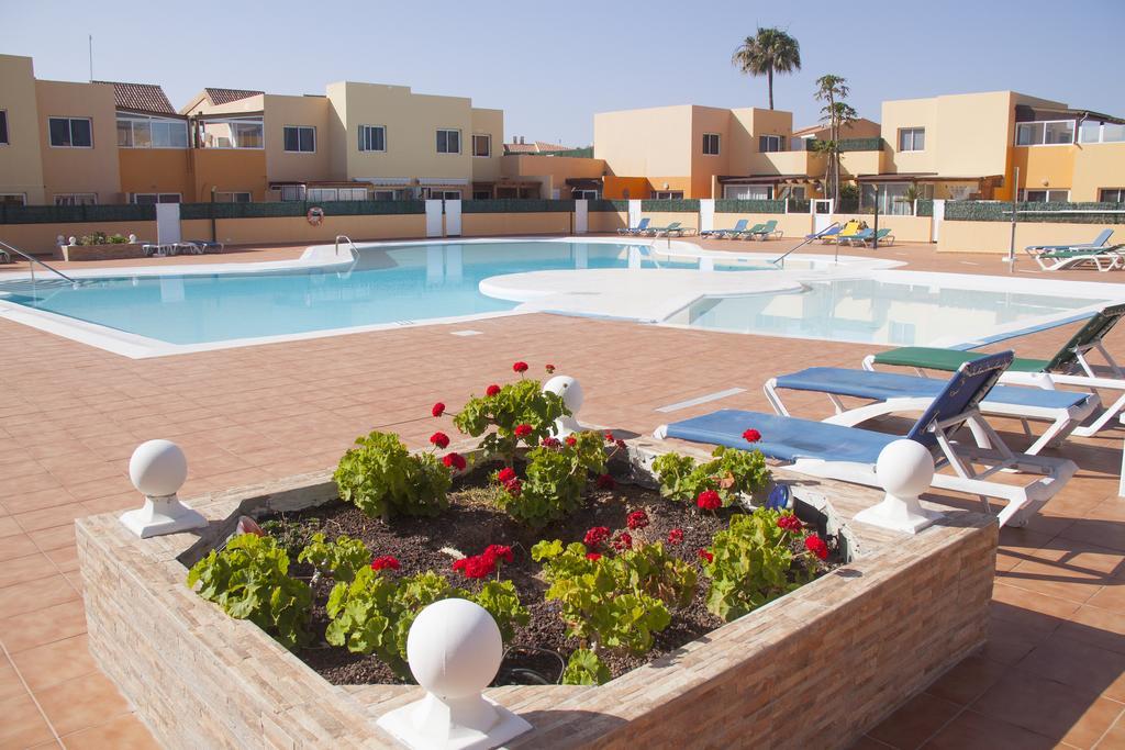 Anju Villas Los Delfines Bravo'S Apartments Коралео Екстериор снимка
