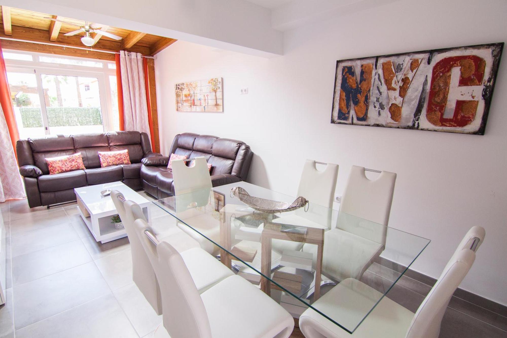 Anju Villas Los Delfines Bravo'S Apartments Коралео Екстериор снимка