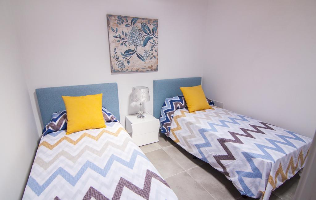 Anju Villas Los Delfines Bravo'S Apartments Коралео Екстериор снимка