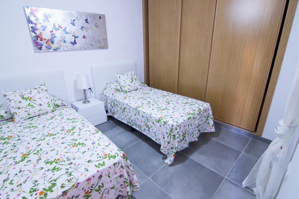 Anju Villas Los Delfines Bravo'S Apartments Коралео Екстериор снимка