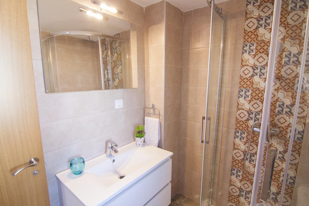 Anju Villas Los Delfines Bravo'S Apartments Коралео Екстериор снимка